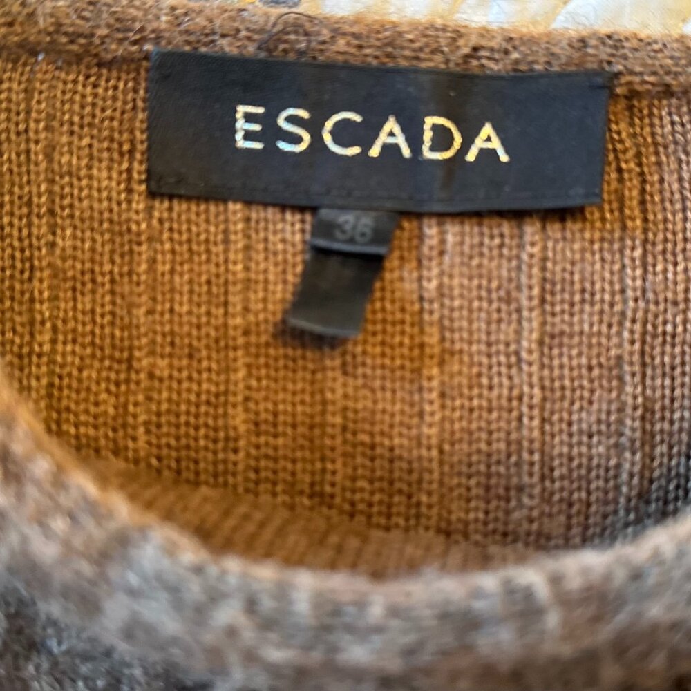 Escada Shoulder Shell Sweater - Picture 2 of 5